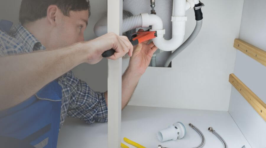 Local expert plumbing services in Manns Harbor, NC